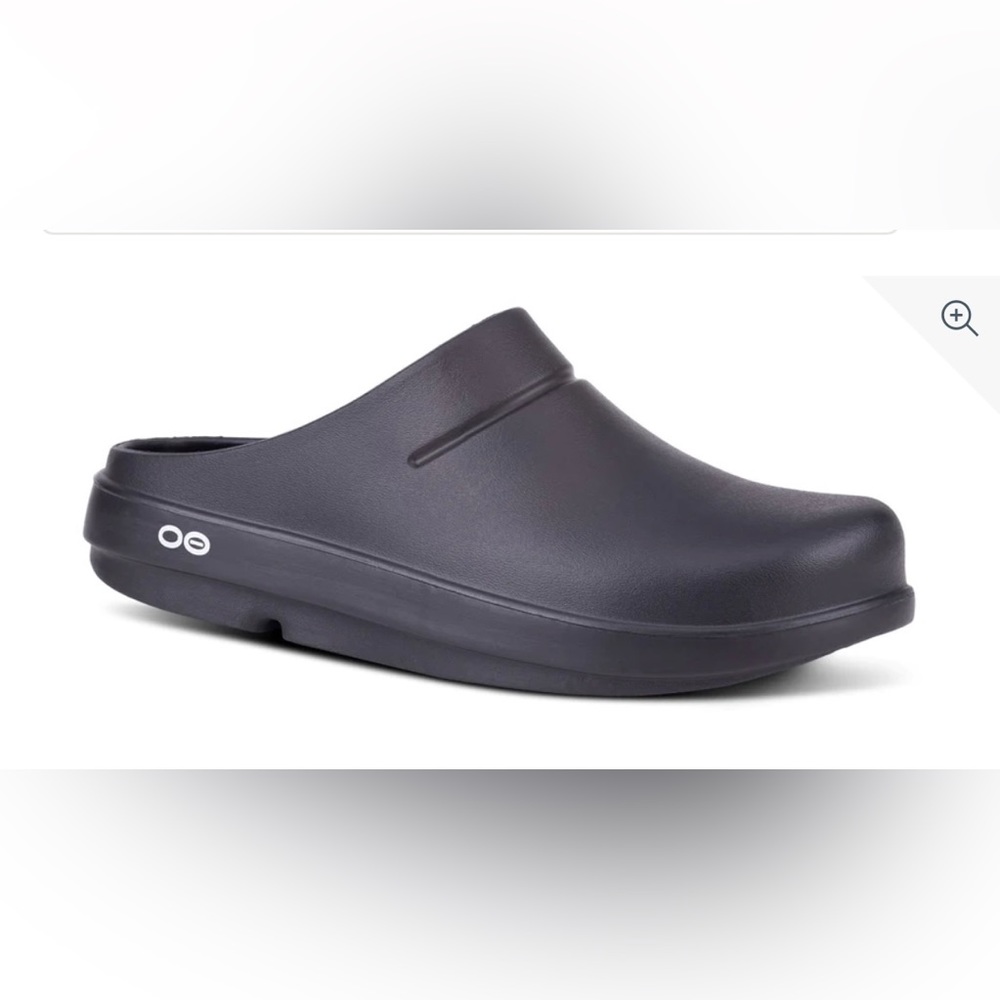 OOFOS